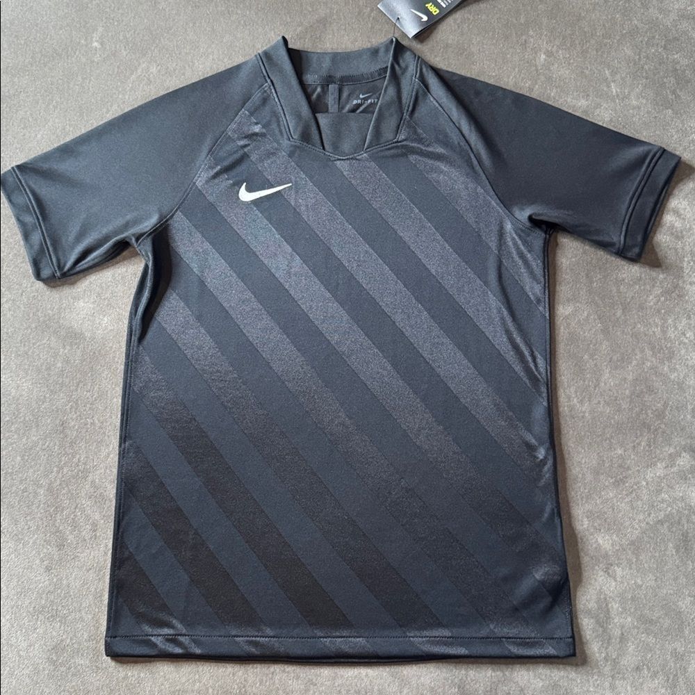 Nike Youth Black Challenge lll Dri-Fit Soccer Jersey BV6739-010 Size L NWT